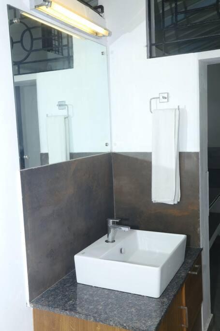 Forestay -3 Bhk Villa Kochi Pallipuram Экстерьер фото