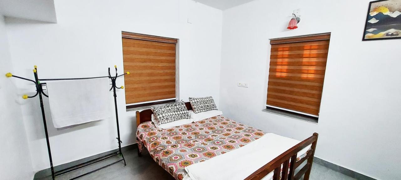 Forestay -3 Bhk Villa Kochi Pallipuram Экстерьер фото
