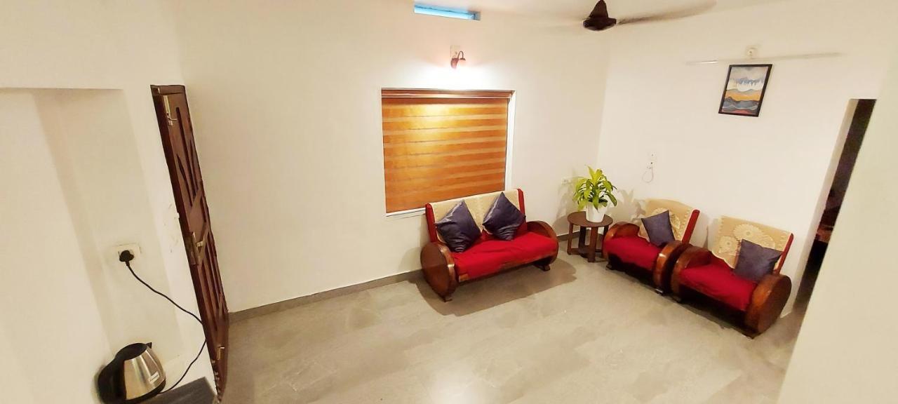 Forestay -3 Bhk Villa Kochi Pallipuram Экстерьер фото